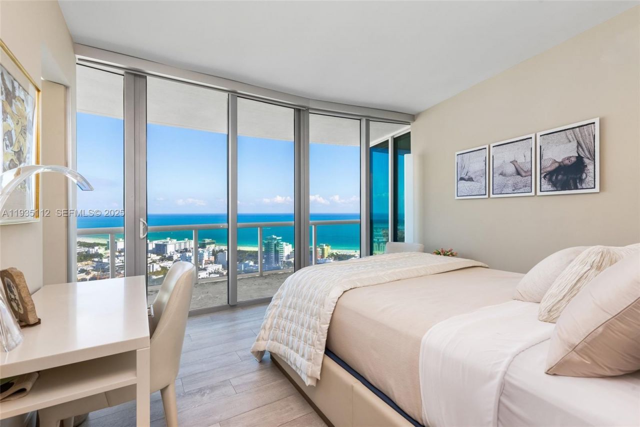 1000 S Pointe Dr, Unit 3501, Miami Beach, FL 33139 Photo