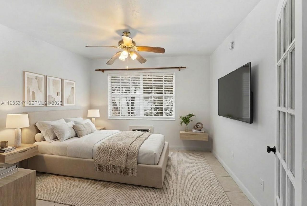 318 Majorca Ave, Unit 203, Coral Gables, FL 33134 Photo