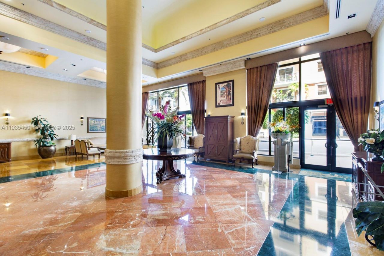 8395 SW 73rd Ave, Unit 521, Miami, FL 33143 Photo