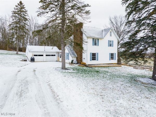 14361 Stanwood Street SW, Navarre, OH 44662