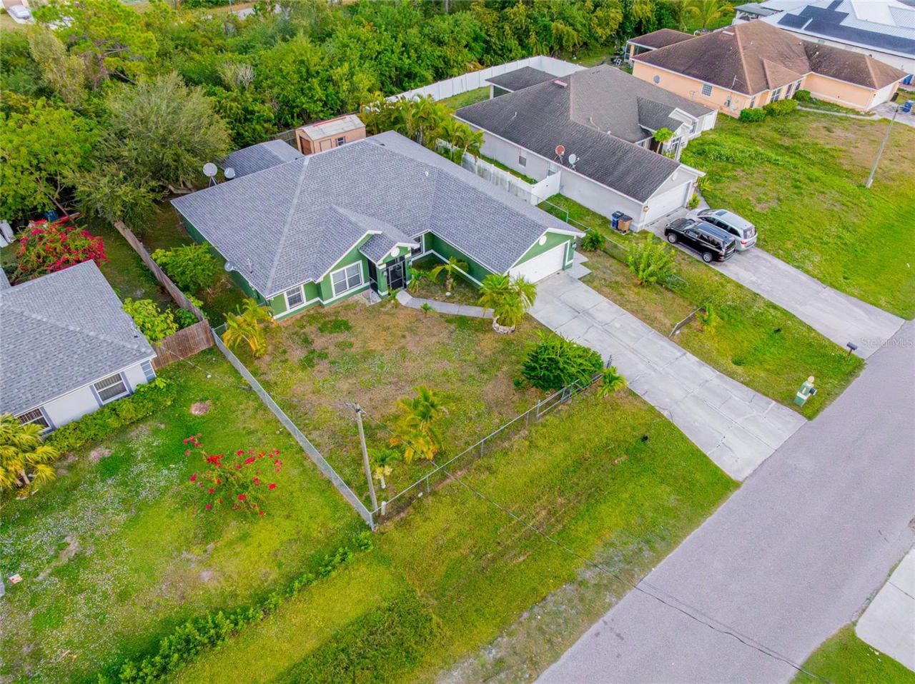 418 Windermere Drive, Lehigh Acres, FL 33972 Photo