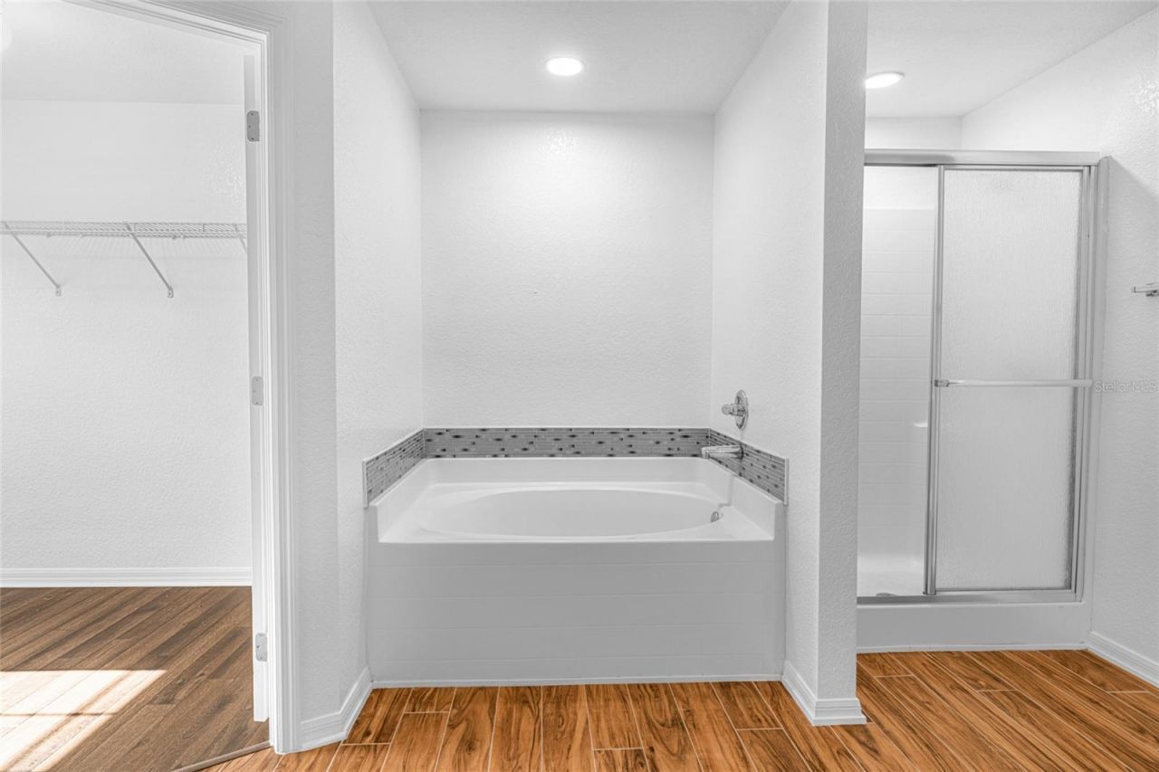 418 Windermere Drive, Lehigh Acres, FL 33972 Photo