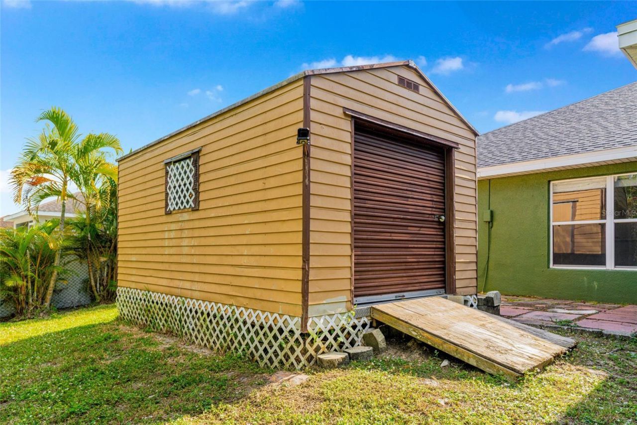 418 Windermere Drive, Lehigh Acres, FL 33972 Photo