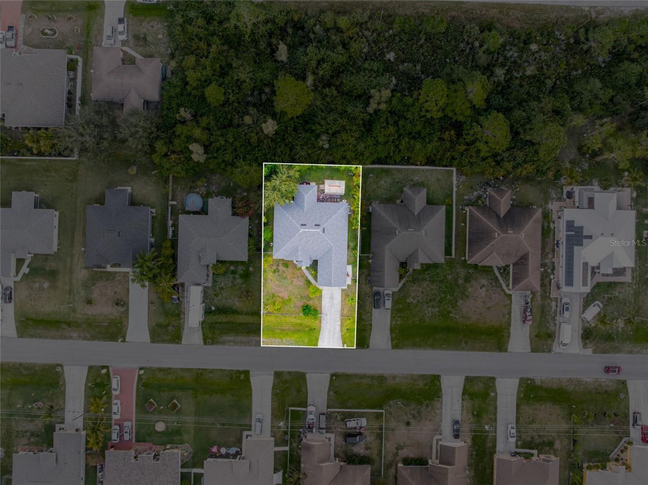 418 Windermere Drive, Lehigh Acres, FL 33972 Photo