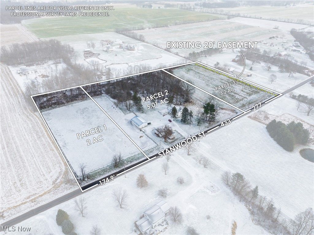 14361 Stanwood Street Sw, Navarre, OH 44662 Main Photo