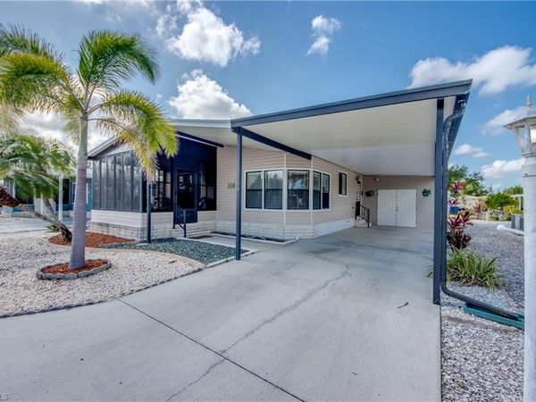 4939 Mullette LN , ST. JAMES CITY, FL 33956