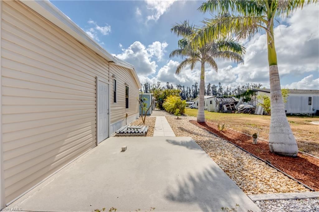 4939 Mullette Ln , Saint James City, FL 33956 Photo