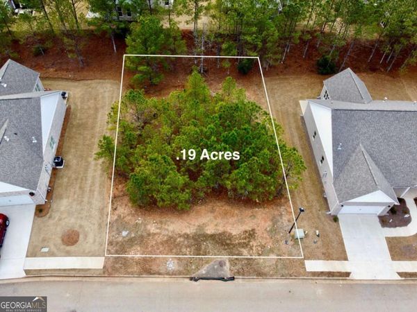 835 Crossroads Court, Social Circle, GA 30025