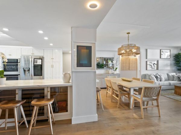 141 CRANDON BLVD , Unit 446, Key Biscayne, FL 33149