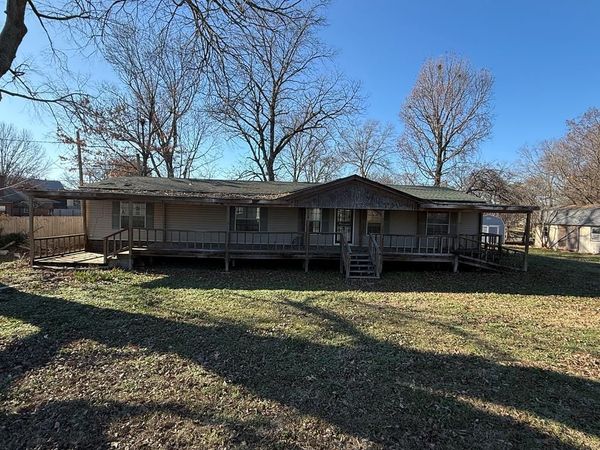 422 Bass Road, Hughes, AR 72348