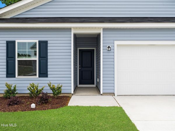 626 S Squires Run Lane, Richlands, NC 28574