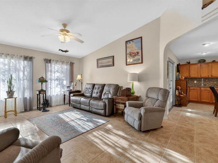 12193 SE 175th Loop, Summerfield, FL 34491