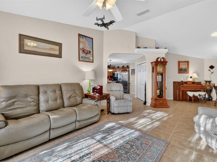 12193 SE 175th Loop, Summerfield, FL 34491