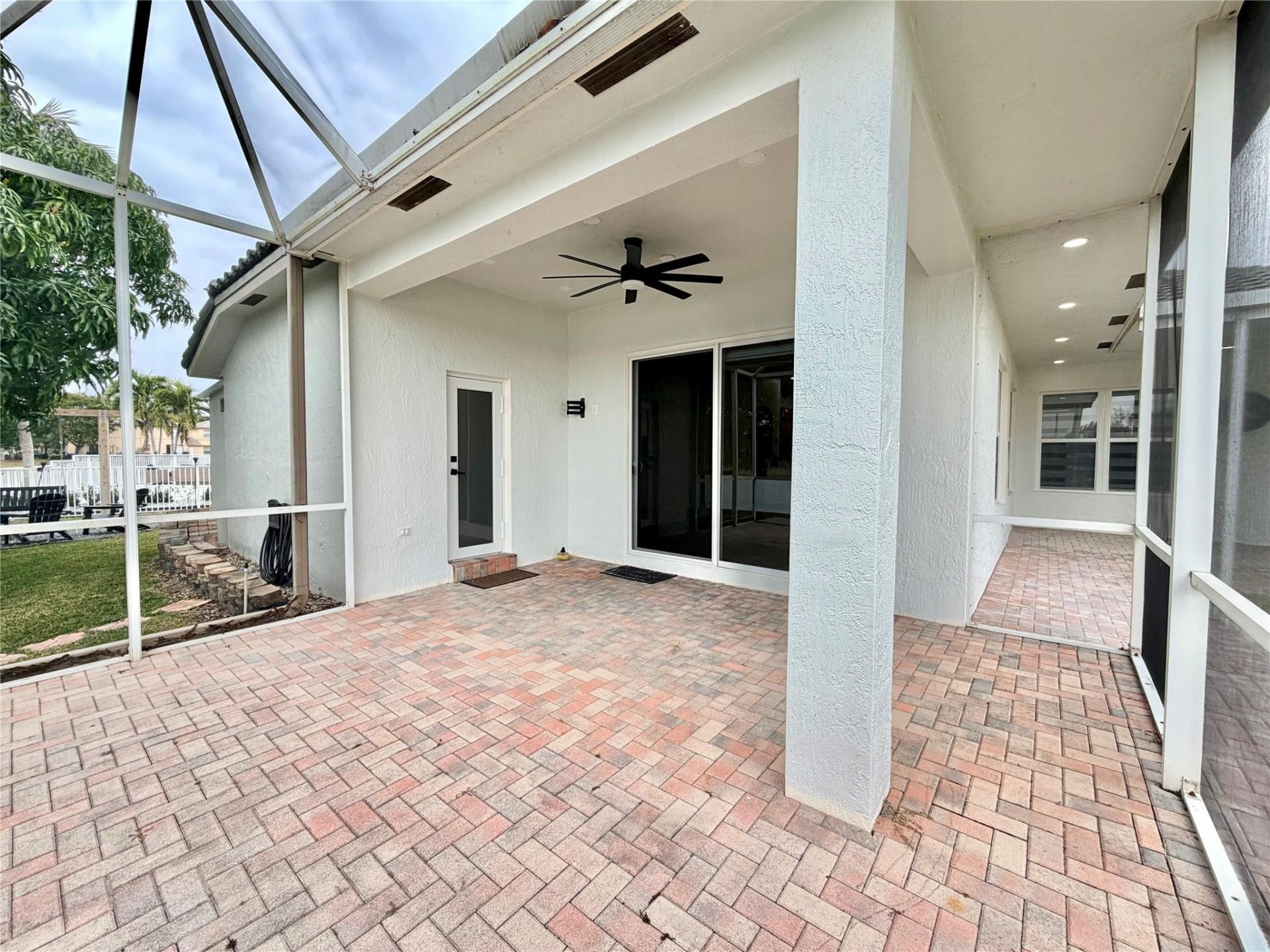 16796 NW 8th Street, Pembroke Pines, FL 33028 Photo