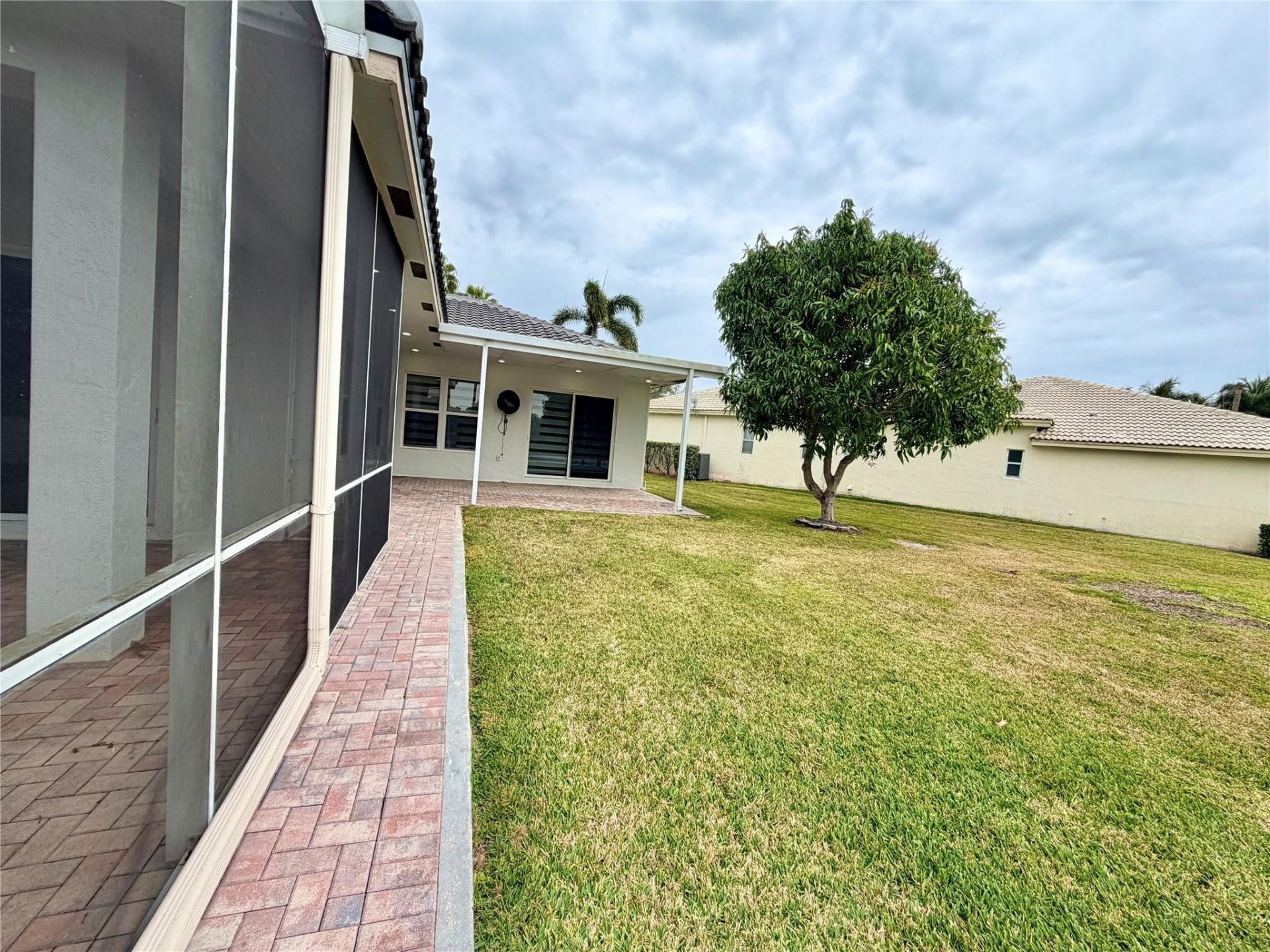 16796 NW 8th Street, Pembroke Pines, FL 33028 Photo