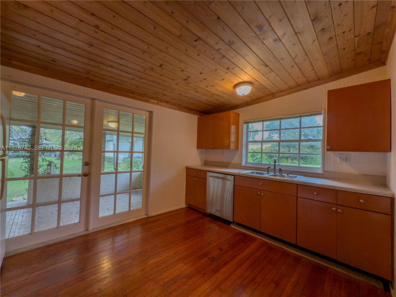 730 SW 80th St, Coral Gables, FL 33143 Photo