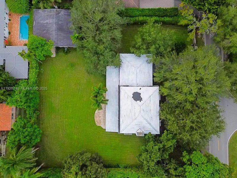 730 SW 80th St, Coral Gables, FL 33143 Photo