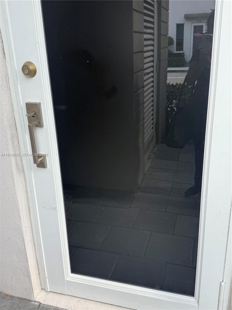 6455 NW 103rd Pl , Unit 106, Doral, FL 33178 Photo