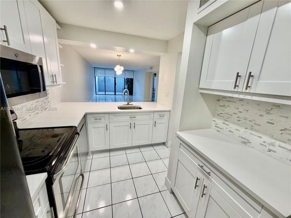 Pembroke Pines, FL 33026