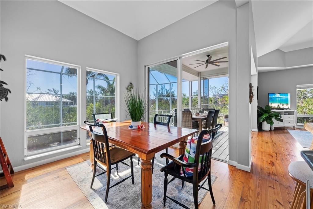 2449 Harbour Ln, Sanibel, FL 33957 Photo