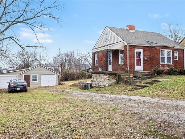 5131 N Lister Avenue, Kansas City, MO 64119