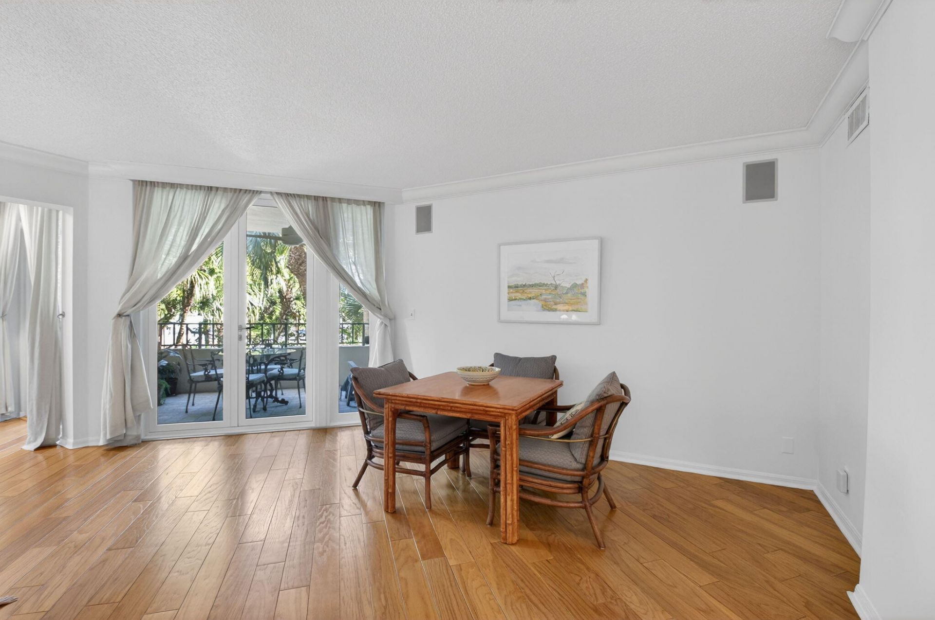 100 SE 5th Avenue, Unit 308, Boca Raton, FL 33432 Photo