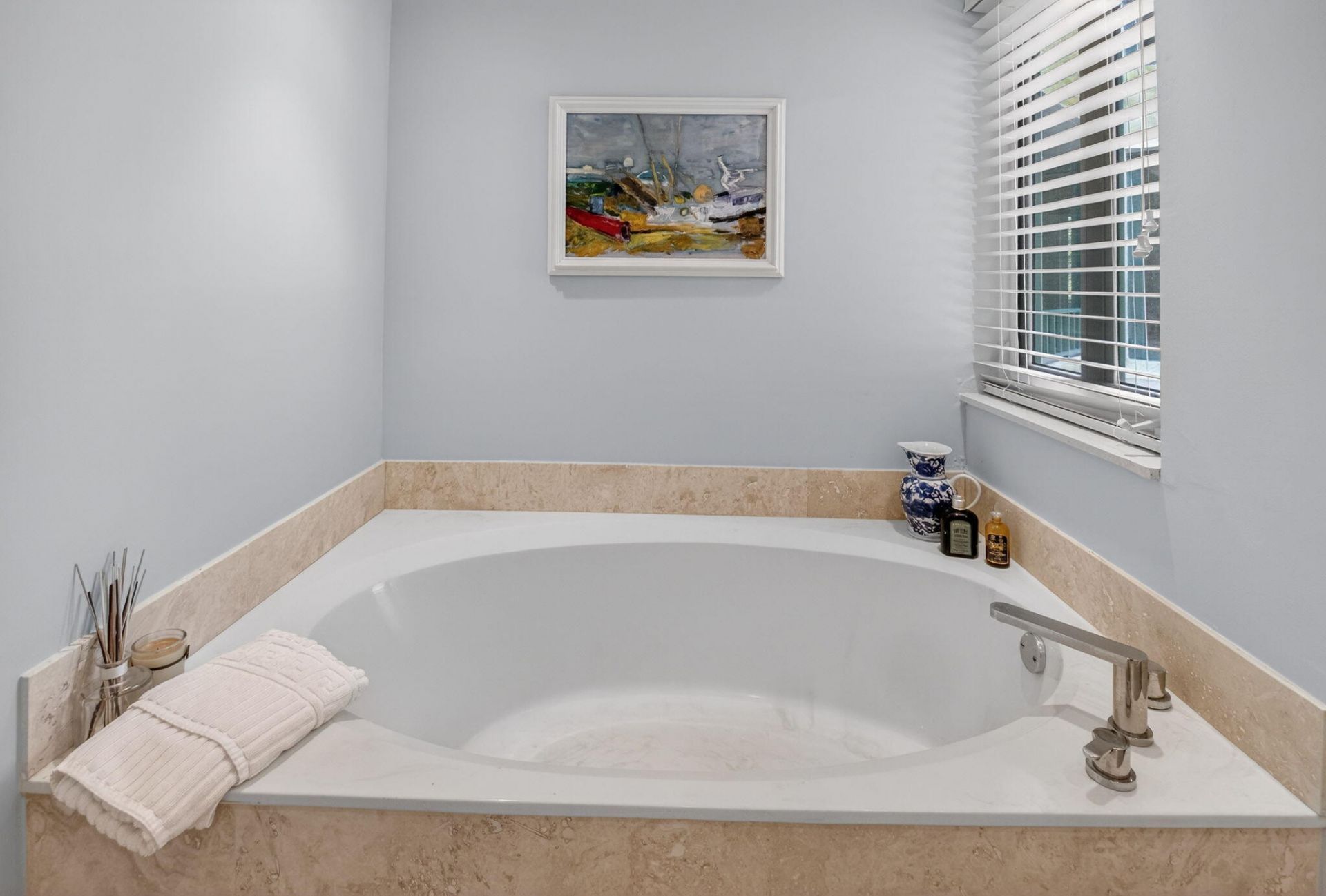 100 SE 5th Avenue, Unit 308, Boca Raton, FL 33432 Photo