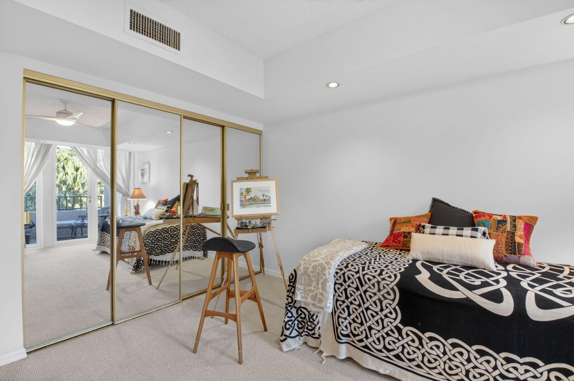 100 SE 5th Avenue, Unit 308, Boca Raton, FL 33432 Photo