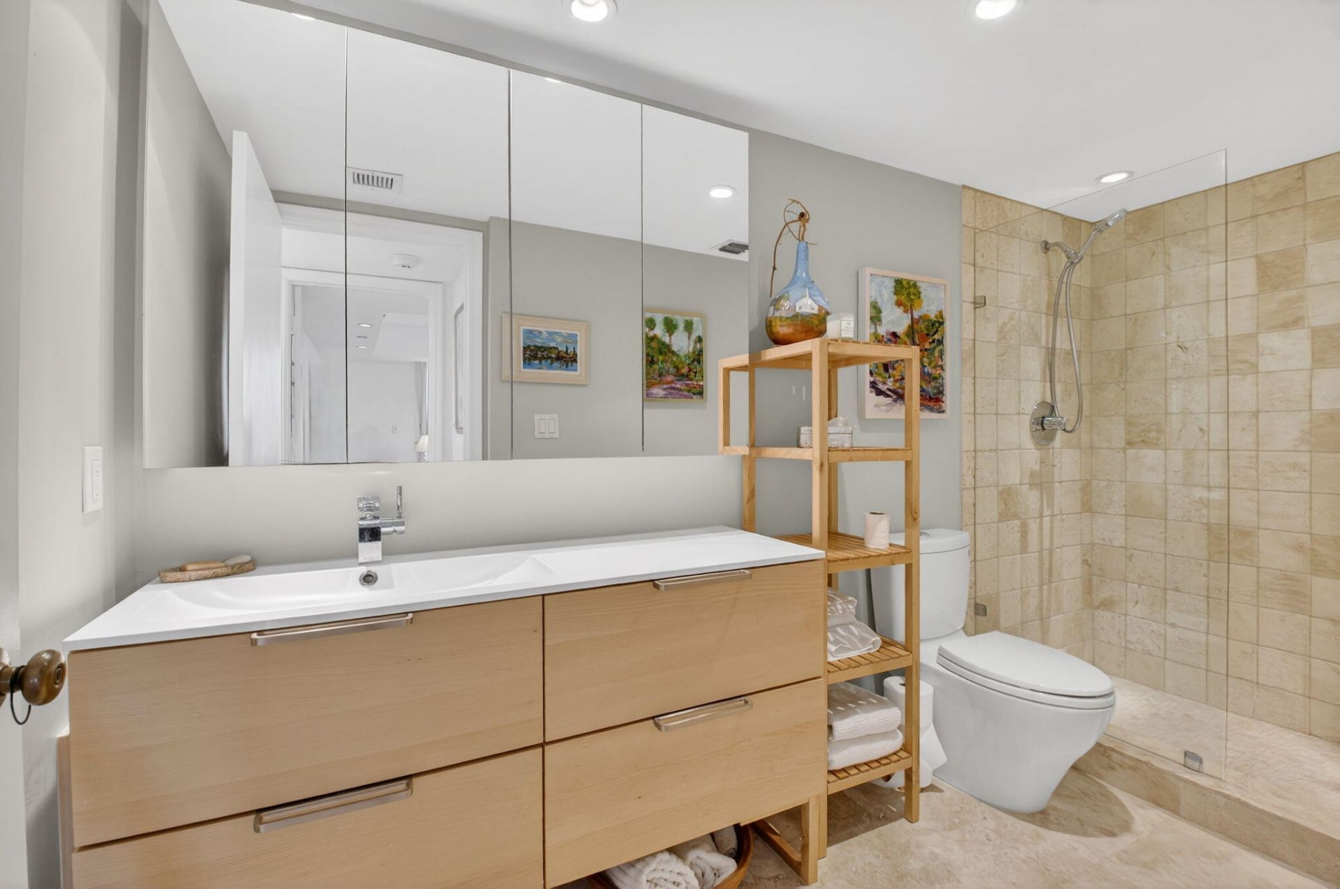 100 SE 5th Avenue, Unit 308, Boca Raton, FL 33432 Photo