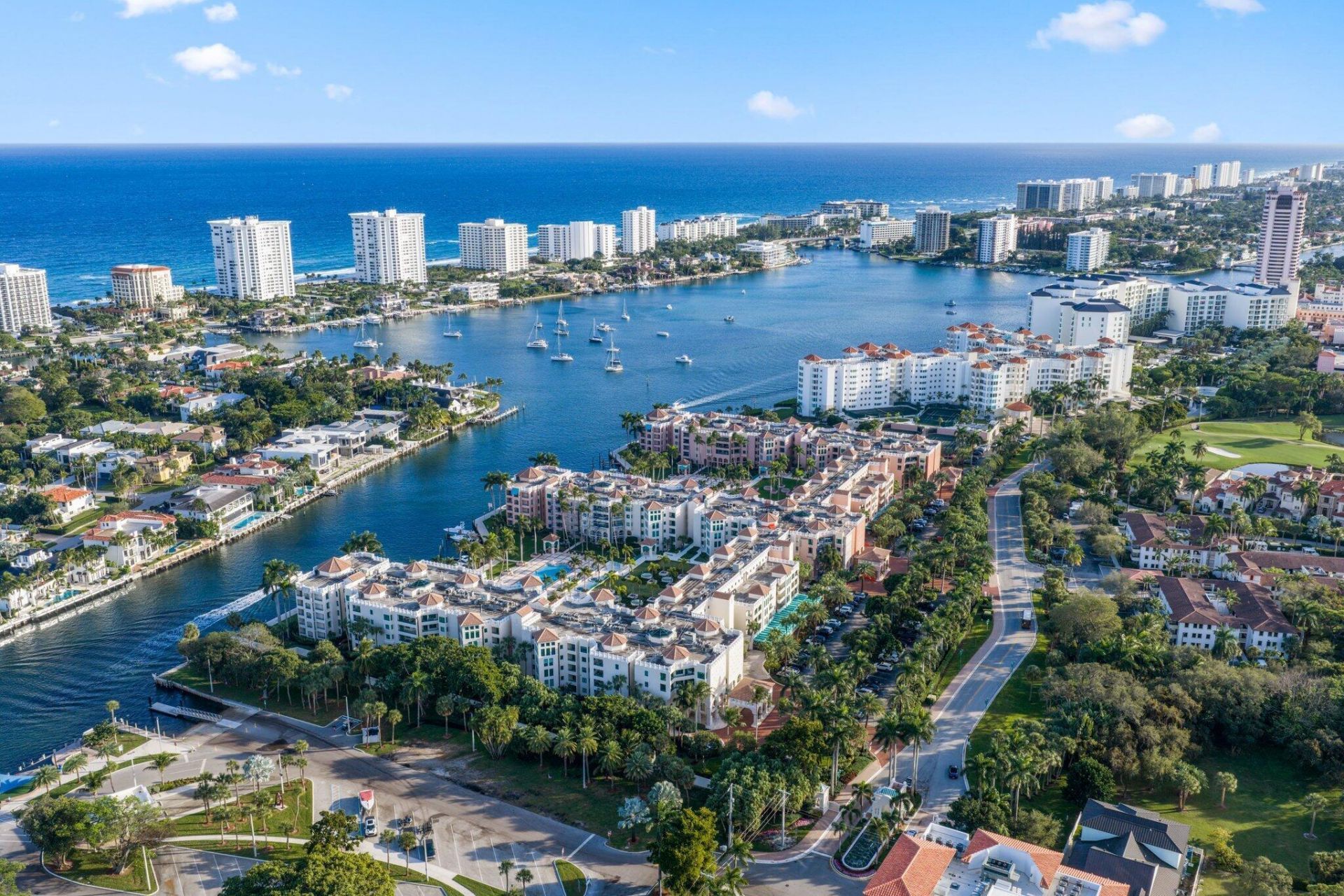 100 SE 5th Avenue, Unit 308, Boca Raton, FL 33432 Photo