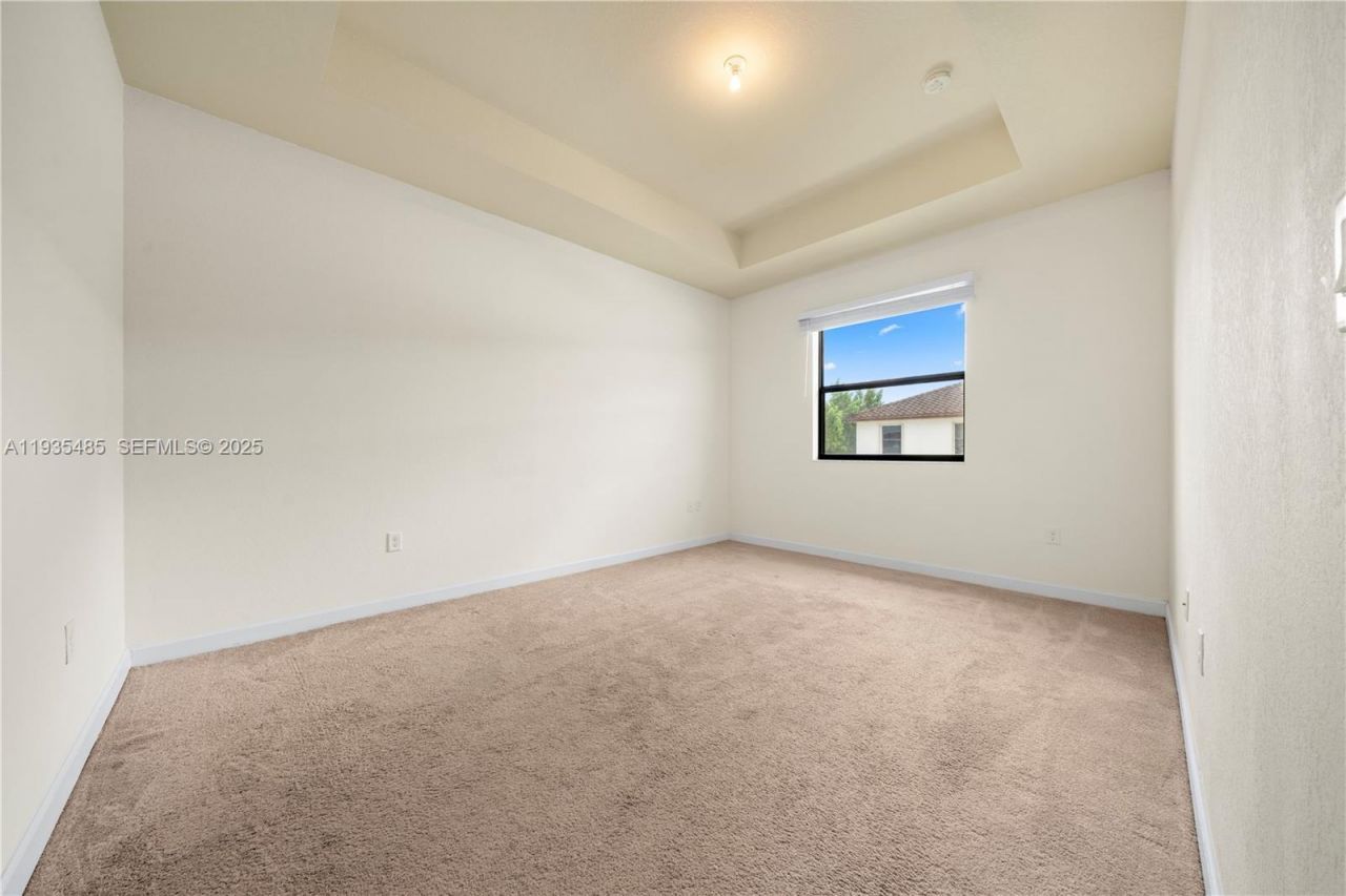 3366 W 90th Ter , Hialeah, FL 33018 Photo