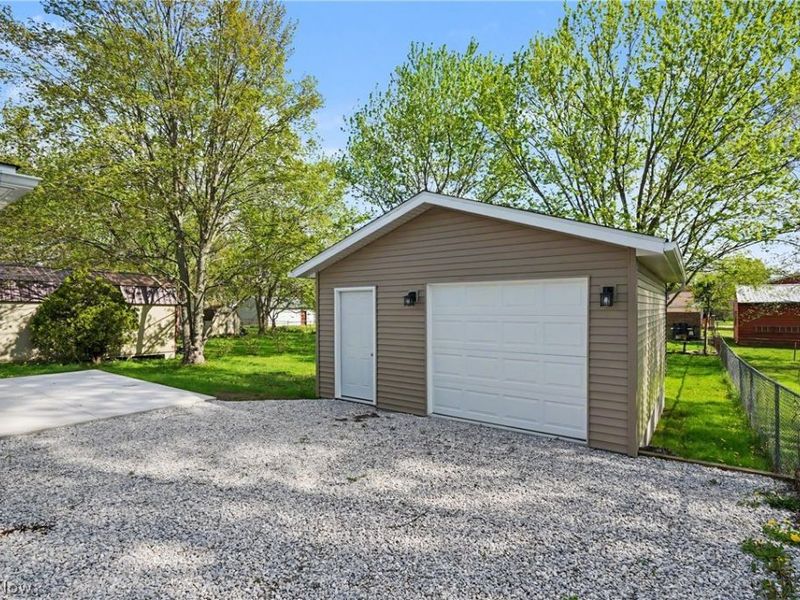 9852 Belden Drive, Windham, OH 44288 Photo 20