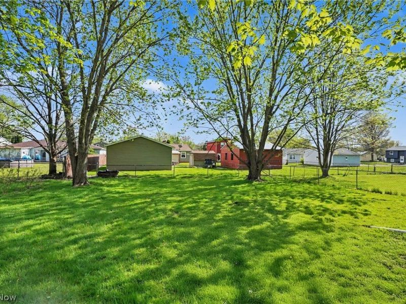 9852 Belden Drive, Windham, OH 44288 Photo 24