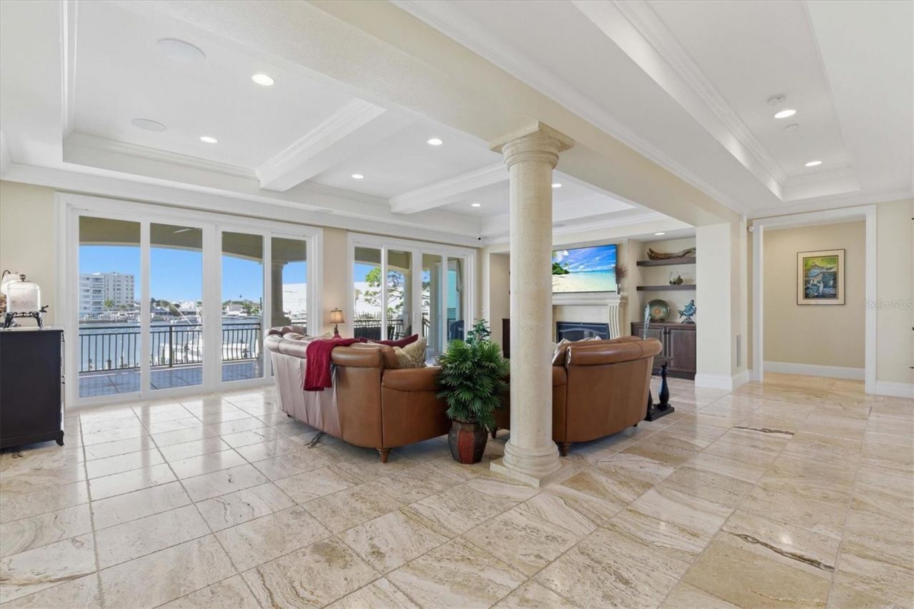 2484 Baywood Drive W, Dunedin, FL 34698 Photo