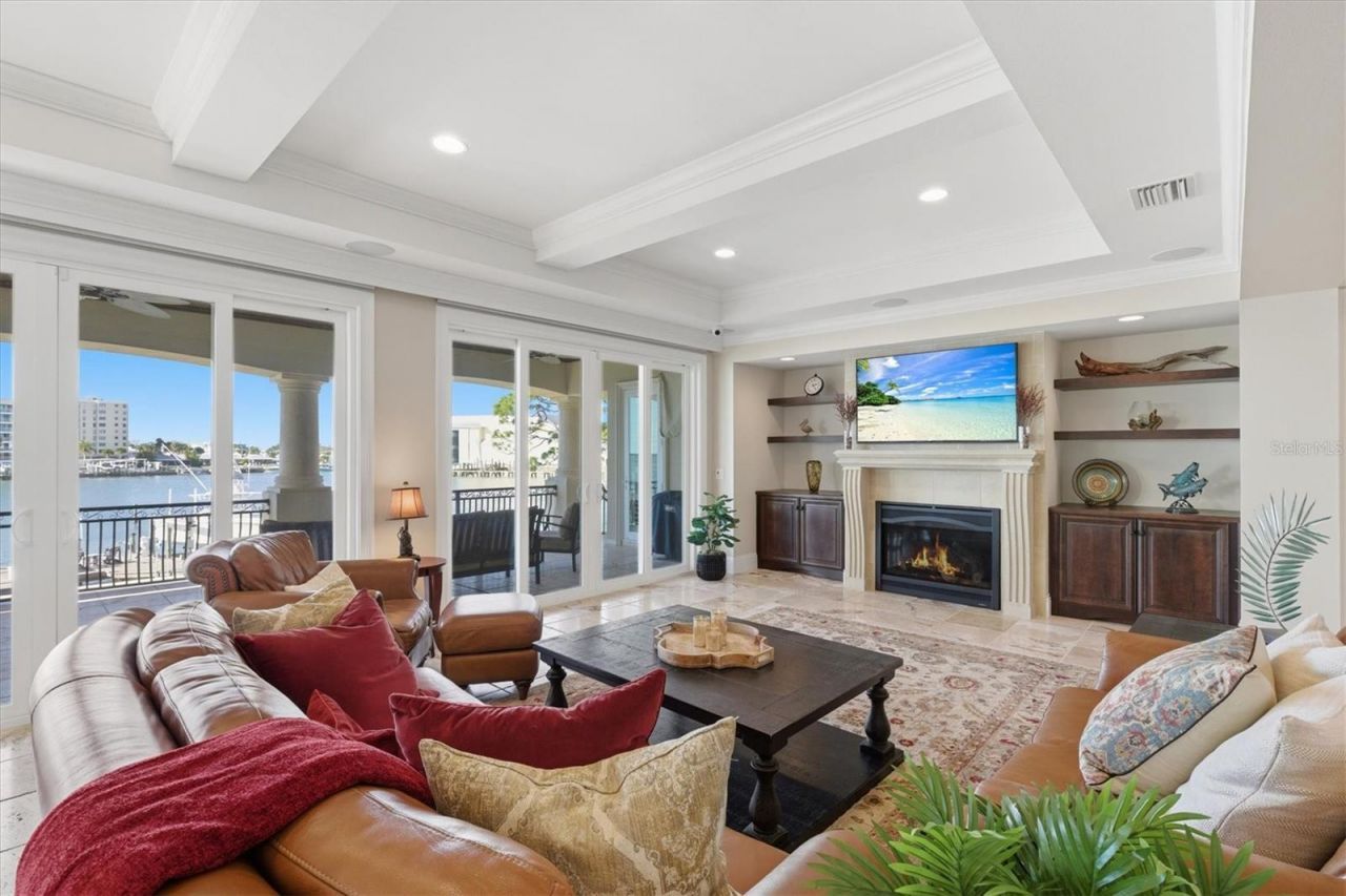 2484 Baywood Drive W, Dunedin, FL 34698 Photo