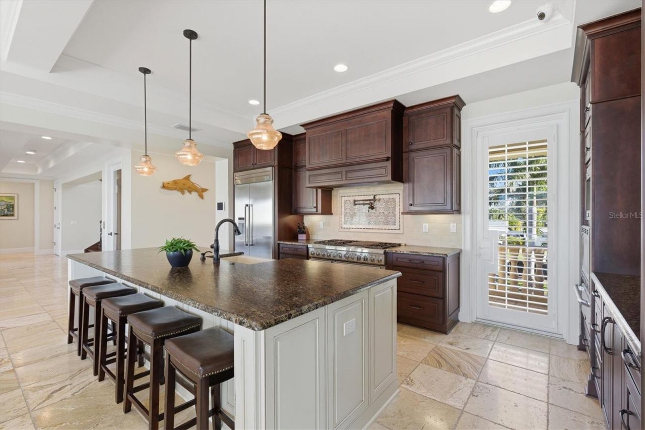 2484 Baywood Drive W, Dunedin, FL 34698 Photo