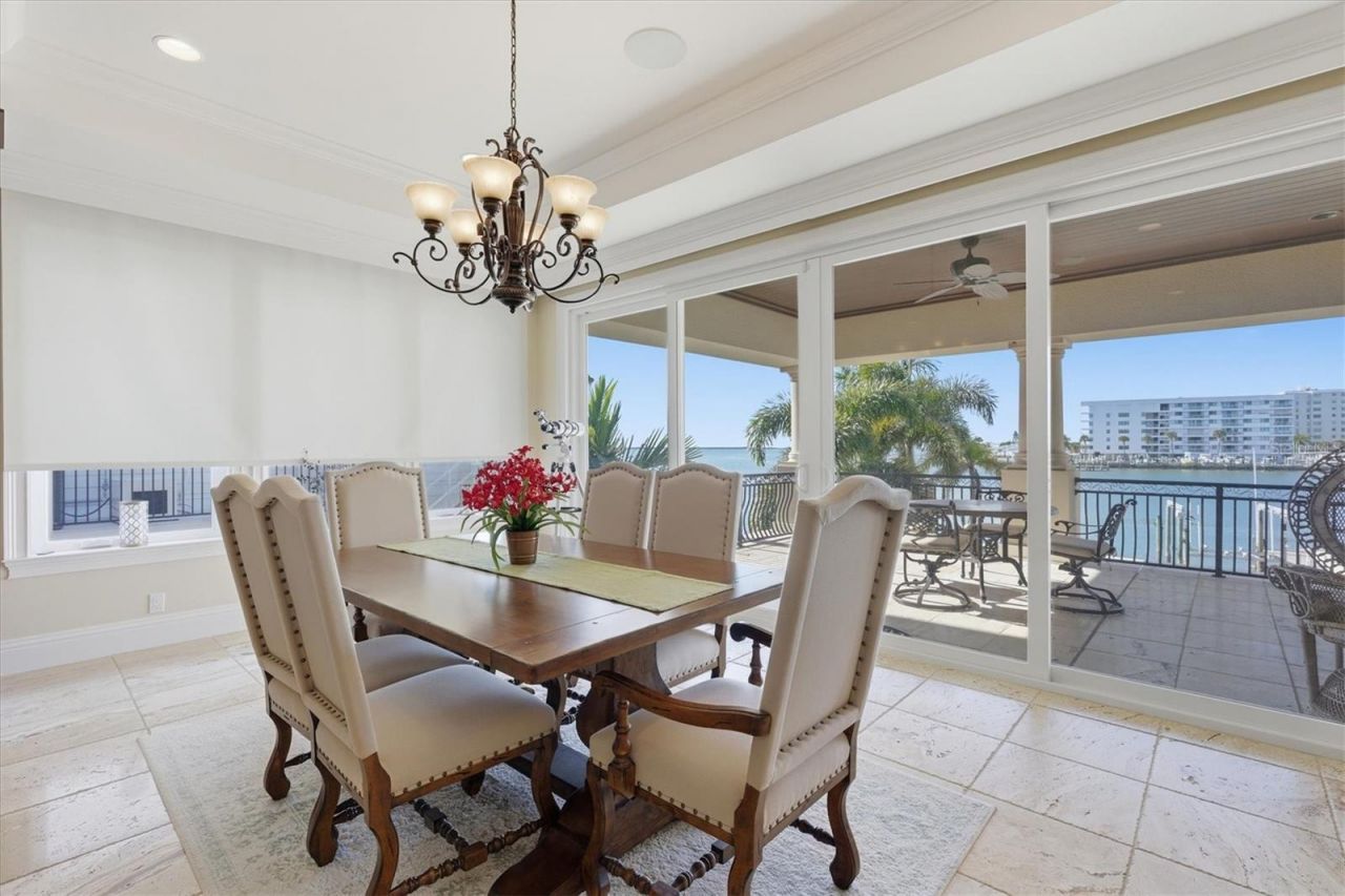 2484 Baywood Drive W, Dunedin, FL 34698 Photo