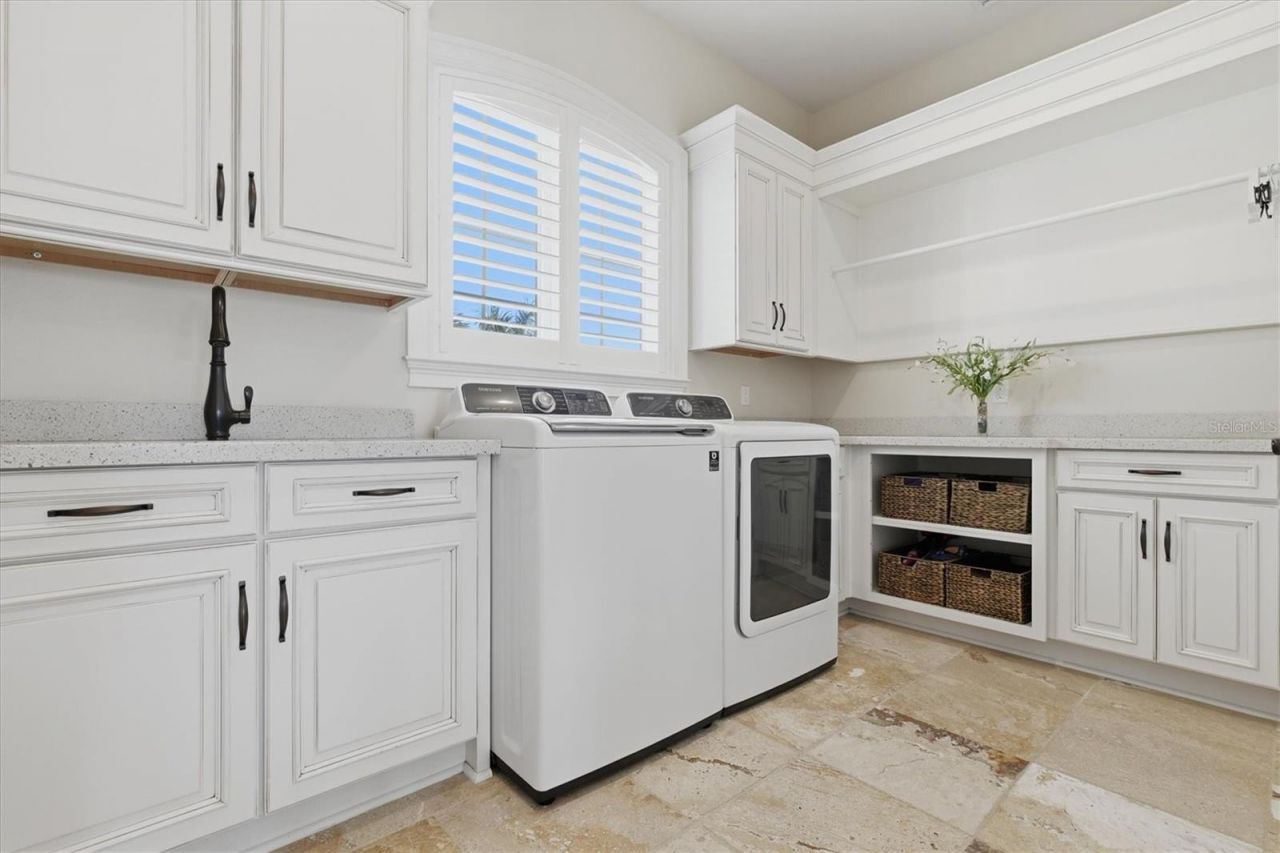 2484 Baywood Drive W, Dunedin, FL 34698 Photo