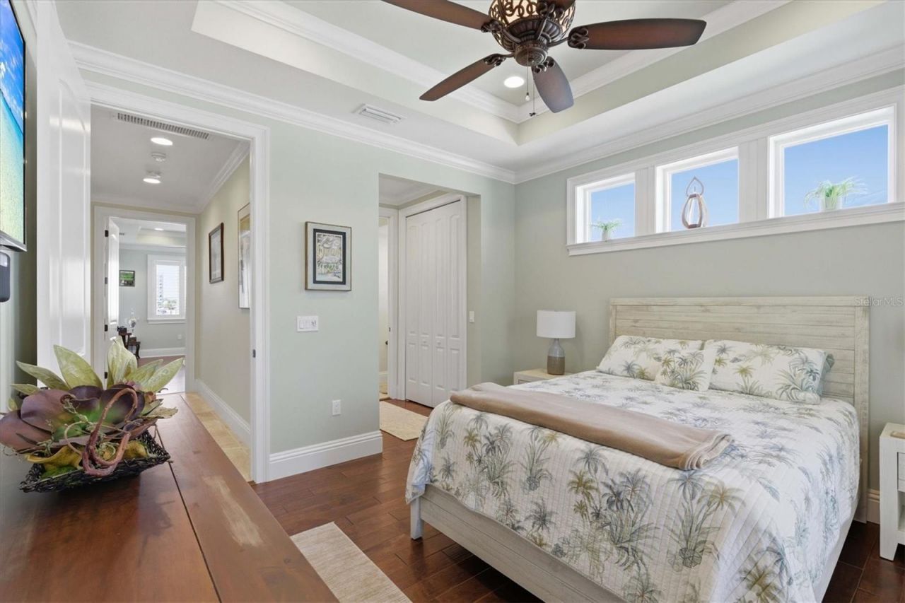 2484 Baywood Drive W, Dunedin, FL 34698 Photo