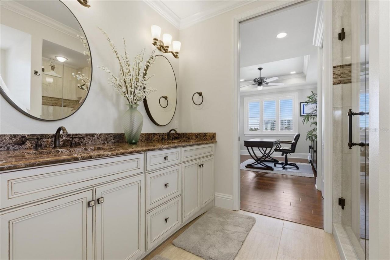 2484 Baywood Drive W, Dunedin, FL 34698 Photo