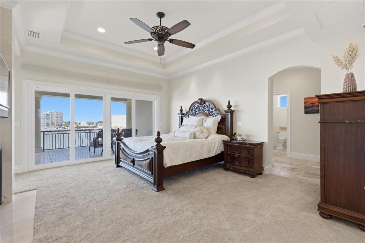 2484 Baywood Drive W, Dunedin, FL 34698 Photo