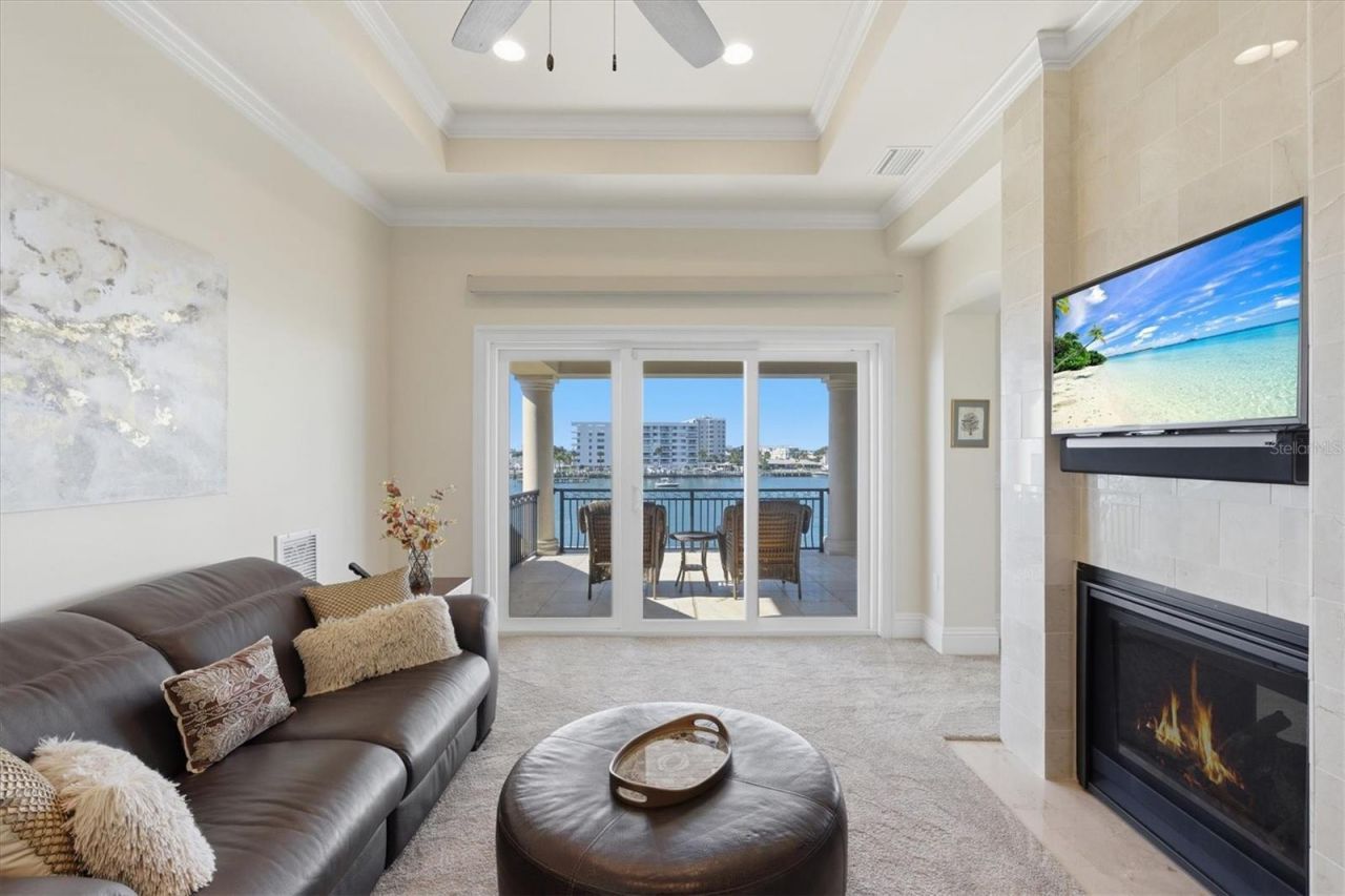 2484 Baywood Drive W, Dunedin, FL 34698 Photo