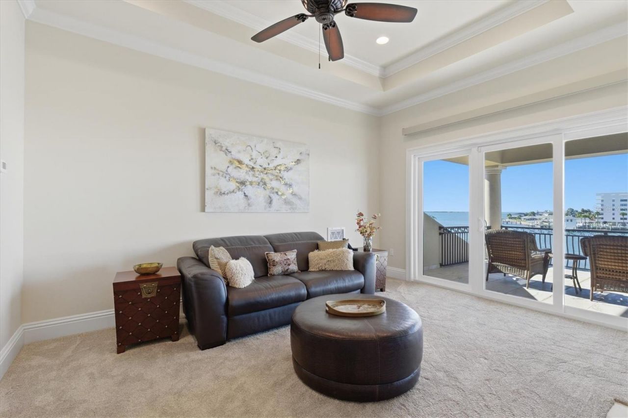 2484 Baywood Drive W, Dunedin, FL 34698 Photo