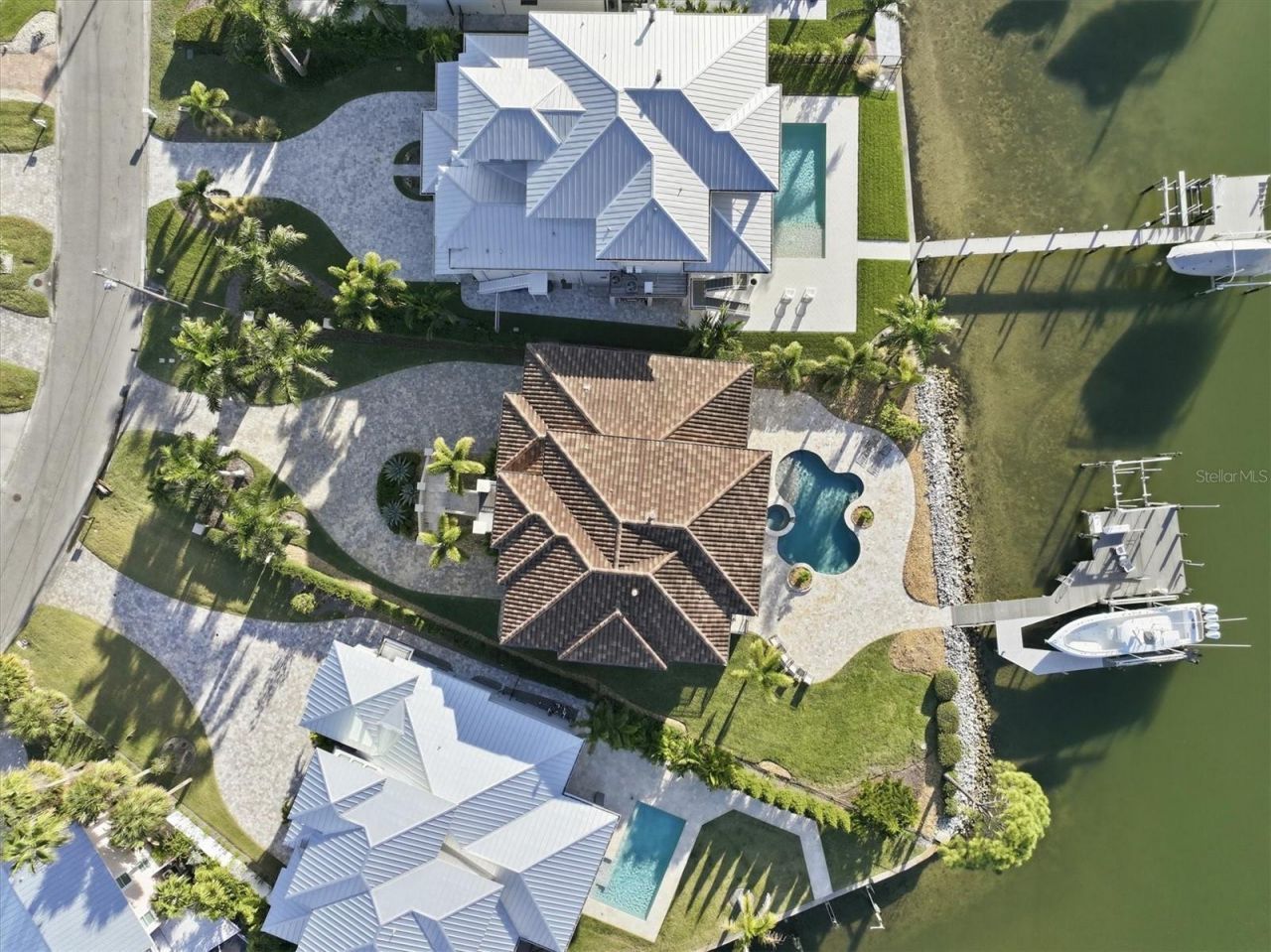 2484 Baywood Drive W, Dunedin, FL 34698 Photo