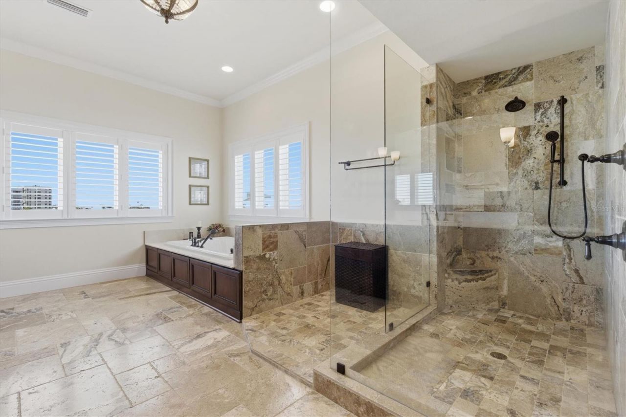 2484 Baywood Drive W, Dunedin, FL 34698 Photo