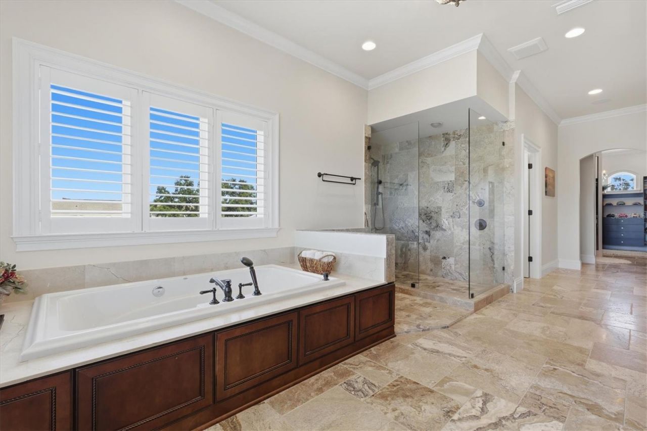 2484 Baywood Drive W, Dunedin, FL 34698 Photo