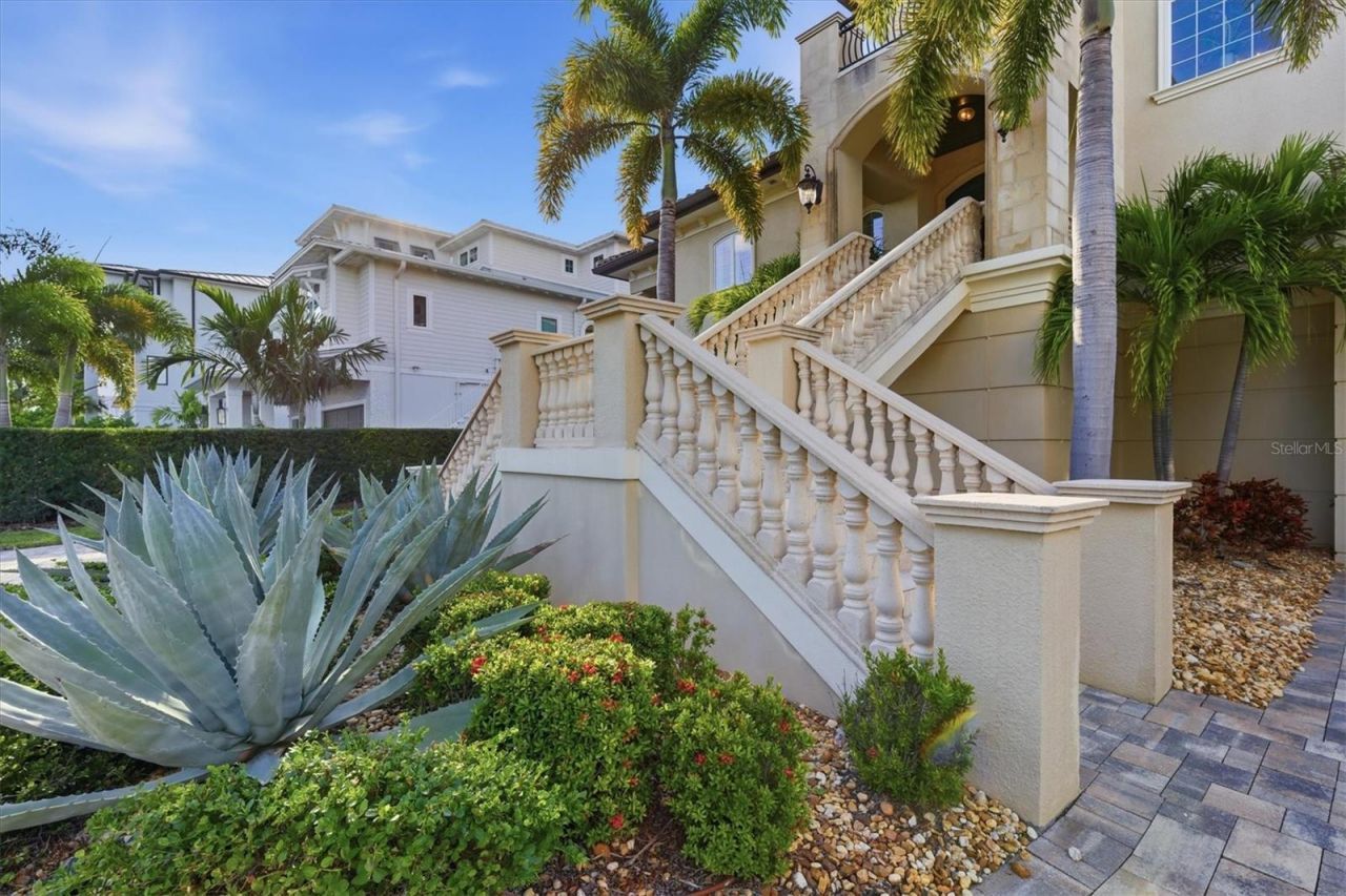 2484 Baywood Drive W, Dunedin, FL 34698 Photo