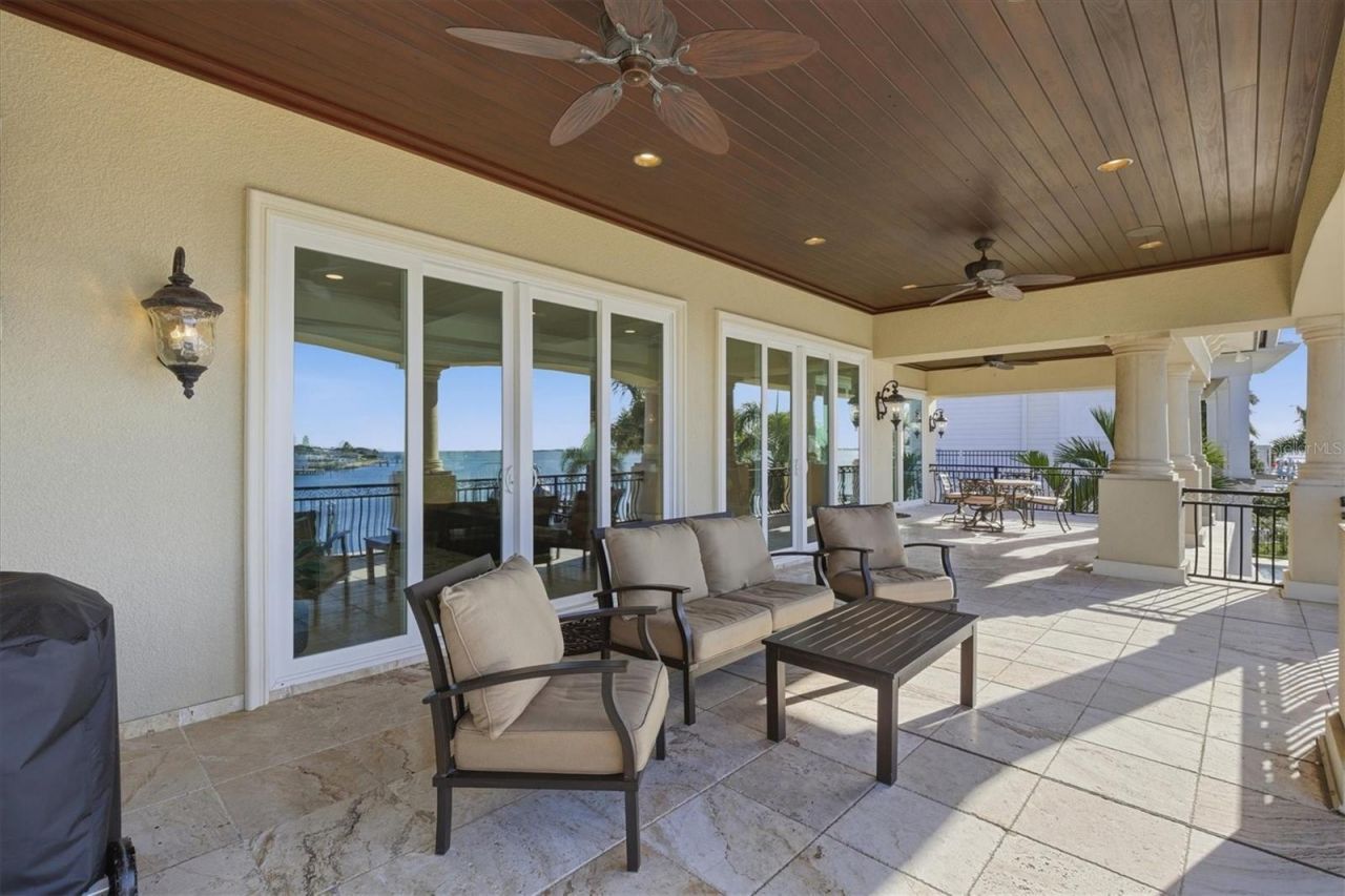 2484 Baywood Drive W, Dunedin, FL 34698 Photo