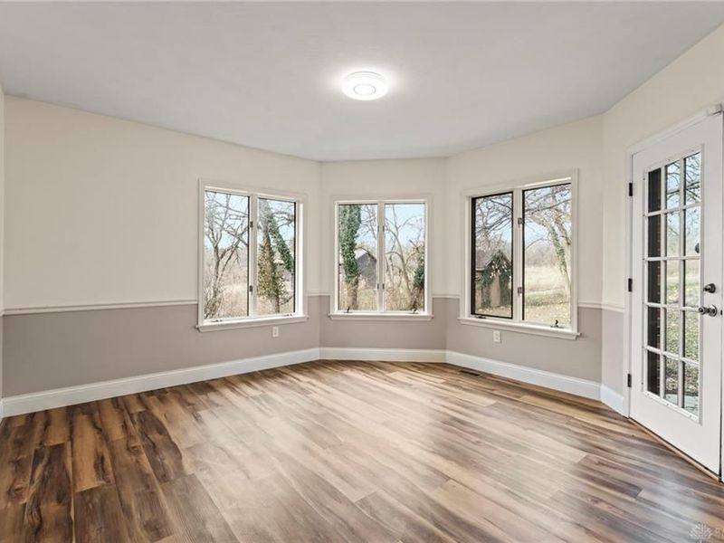 5561 Benner Road, Miamisburg, OH 45342 Photo 17