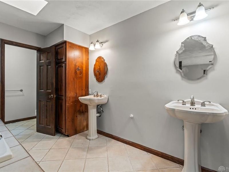 5561 Benner Road, Miamisburg, OH 45342 Photo 27